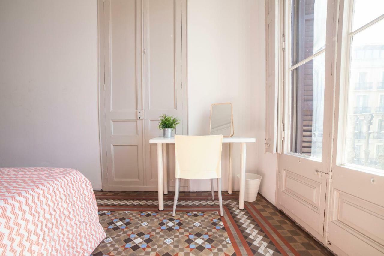 B21-Apartamento Modernista Para Grupos Barselona Dış mekan fotoğraf